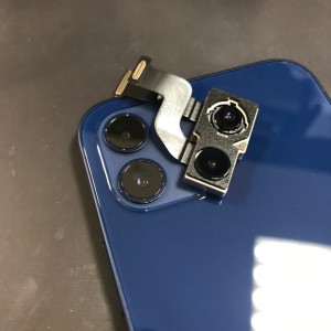 iPhone12 カメラ修理川口