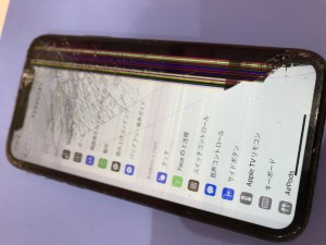 iPhone11画面破損写真