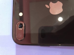 iPhone7Plusバックカメラレンズ破損