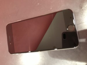 iPhone6 画面修理　ガラス修理　川口　即日