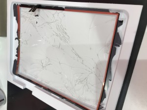 iPad ガラス　修理　川口