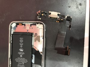 iPhone12mini　充電口　修理　埼玉