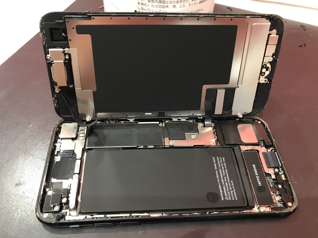 iPhoneSE第3世代　修理　埼玉