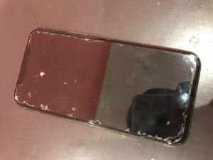 iPhone11Pro画面故障