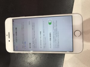 iPhone8 バッテリー修理　戸田