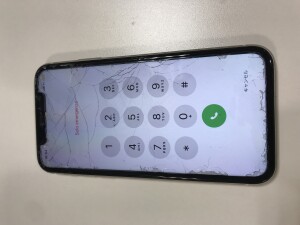 iPhone ガラス修理　川口市