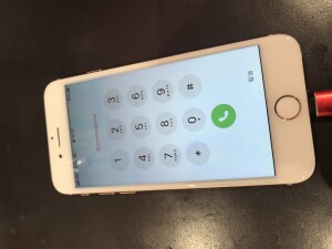 iPhone8画面修理