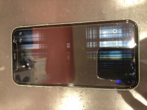 iPhone 液晶修理 川口