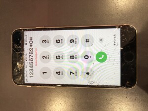 iPhone SE 画面修理　川口