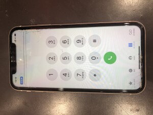 iPhone 液晶修理 戸田市